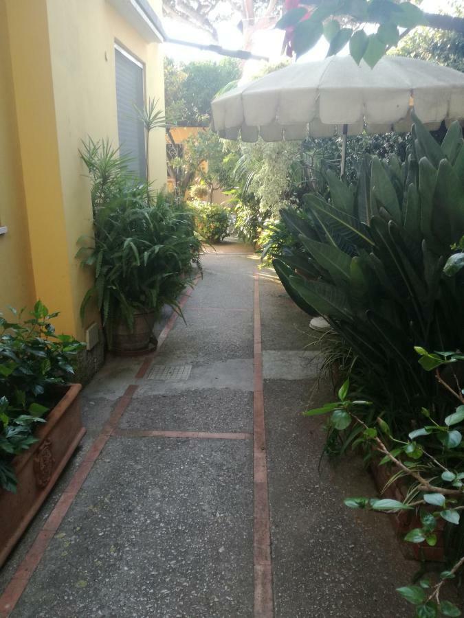 B&B Punta Vivara Capri Exterior foto